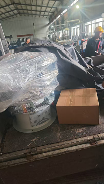 超聲波旋振篩發(fā)貨